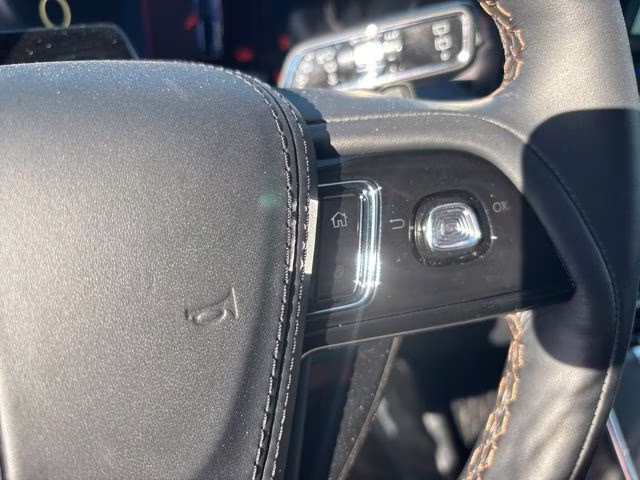 2026 Red Carpet Tinted Clearcoat Lincoln Aviator Premiere AWD SUV