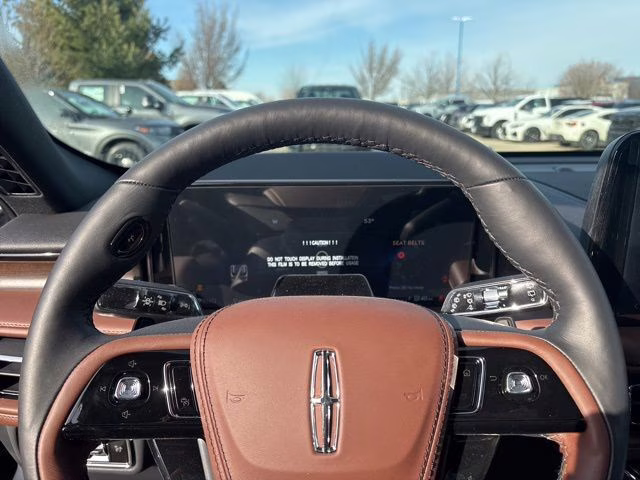 2026 Pristine White Metallic Tri-Coat Lincoln Aviator Reserve AWD SUV