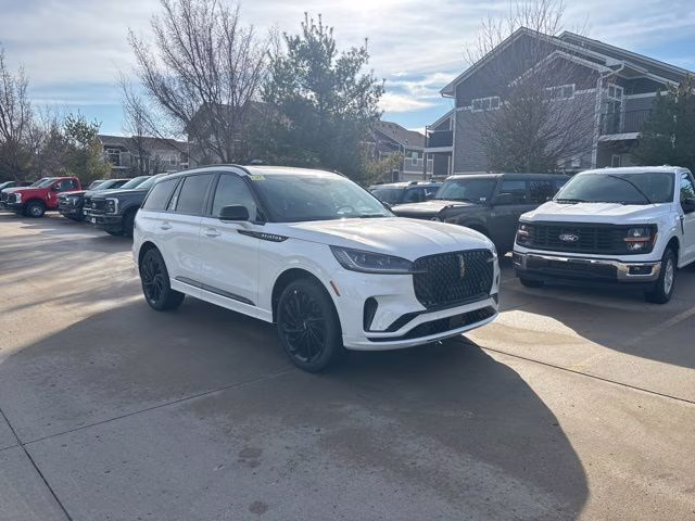 2026 Pristine White Metallic Tri-Coat Lincoln Aviator Reserve AWD SUV