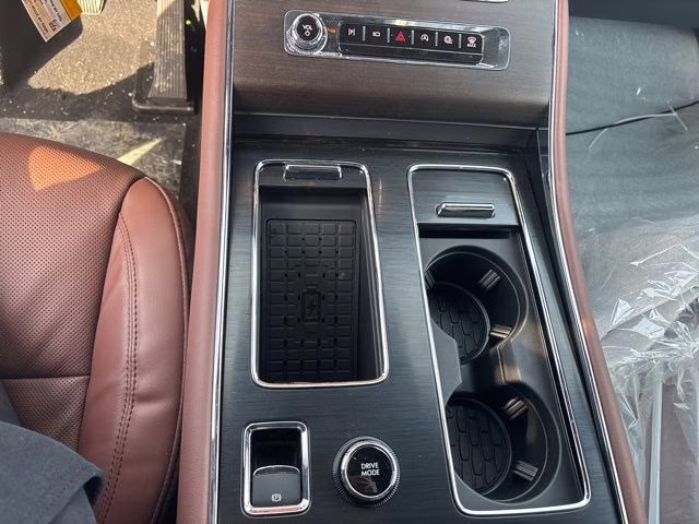 2026 Pristine White Metallic Tri-Coat Lincoln Aviator Reserve AWD SUV