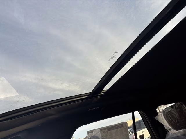 2026 Pristine White Metallic Tri-Coat Lincoln Aviator Reserve AWD SUV