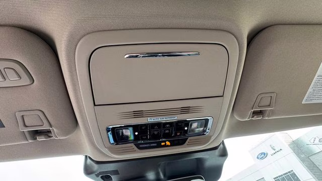 2026 Pristine White Metallic Tri-Coat Lincoln Corsair Reserve AWD SUV