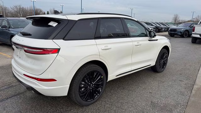 2026 Pristine White Metallic Tri-Coat Lincoln Corsair Reserve AWD SUV