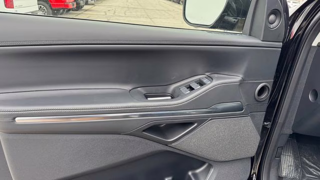 2026 Infinite Black Metallic Clearcoat Lincoln Navigator Reserve 4X4 SUV