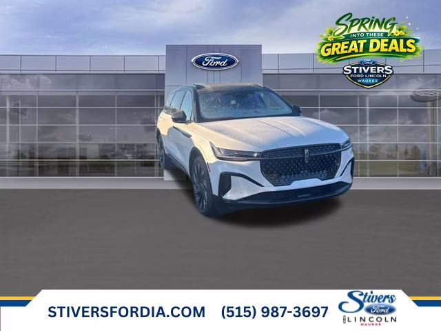 2026 White Platinum Clearcoat Metallic Lincoln Nautilus Reserve AWD SUV