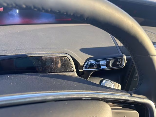 2026 White Platinum Clearcoat Metallic Lincoln Nautilus Reserve AWD SUV