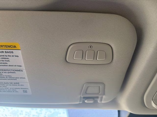 2026 White Platinum Clearcoat Metallic Lincoln Nautilus Reserve AWD SUV