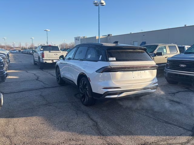 2026 White Platinum Clearcoat Metallic Lincoln Nautilus Reserve AWD SUV