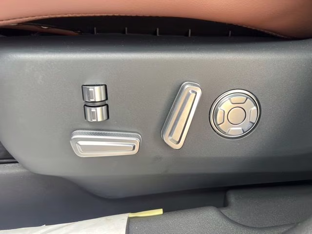 2026 Infinite Black Metallic Clearcoat Lincoln Nautilus Reserve AWD SUV