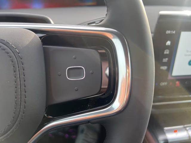 2026 Infinite Black Metallic Clearcoat Lincoln Nautilus Reserve AWD SUV