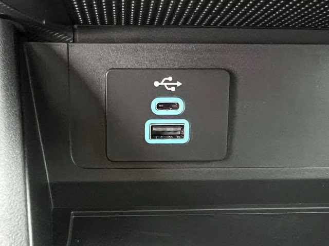 2026 Oxford White Ford Mustang GT Premium RWD Coupe