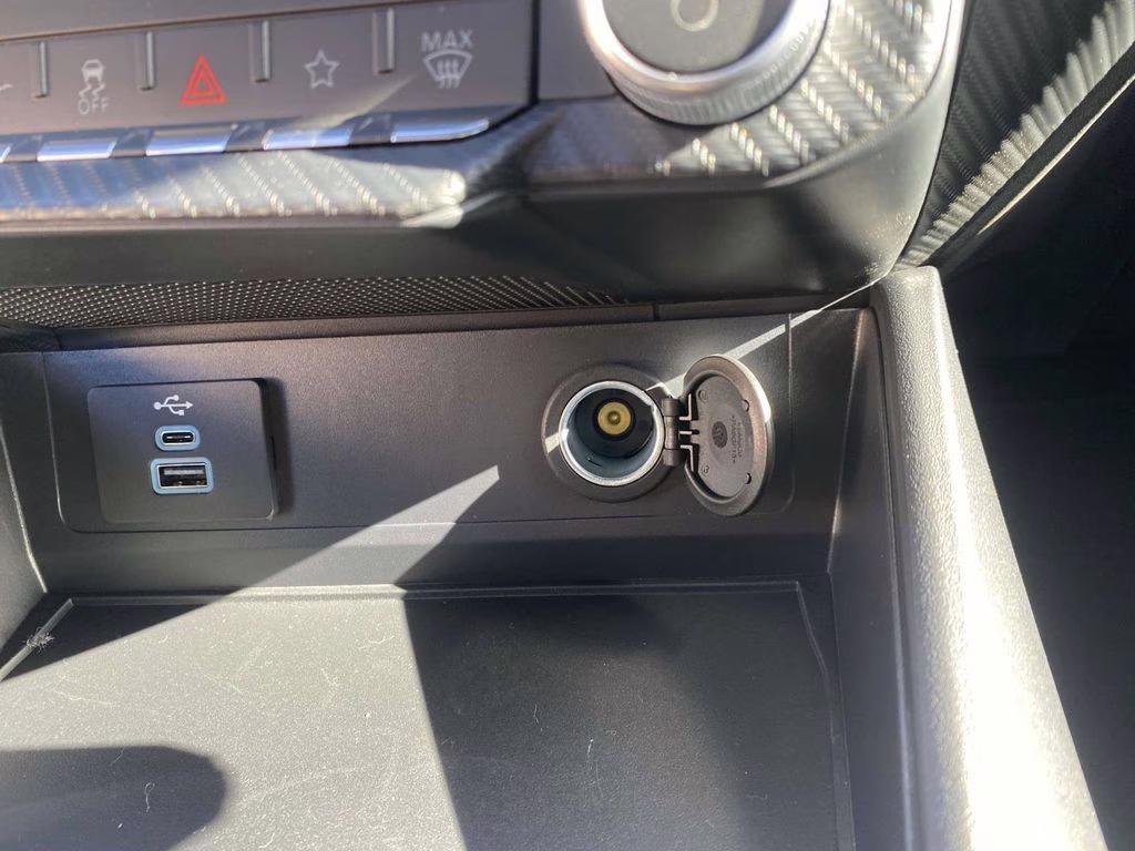 2025 Oxford White Ford Mustang EcoBoost RWD Coupe