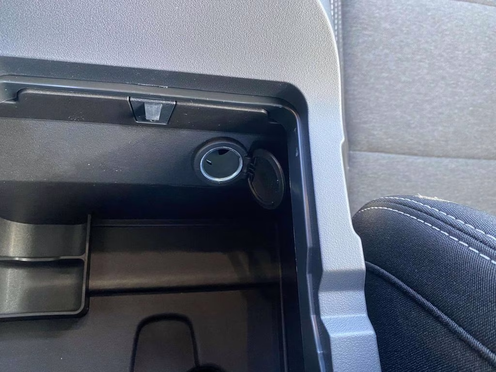 2025 Oxford White Ford Mustang EcoBoost RWD Coupe