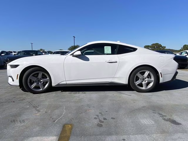 2026 Oxford White Ford Mustang EcoBoost RWD Coupe