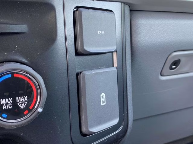 2026 Oxford White Ford Super Duty F-350 DRW XL 4X4 Chassis