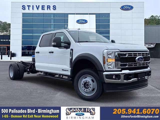 2025 Oxford White Ford F-600SD XL RWD Chassis