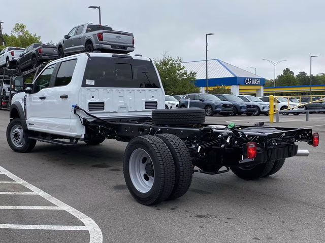 2025 Oxford White Ford F-600SD XL RWD Chassis