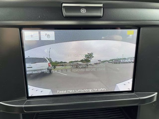 2025 Oxford White Ford Super Duty F-350 DRW XL 4X4 Chassis