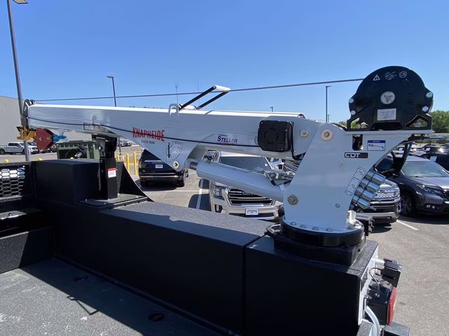 2026 Oxford White Ford Super Duty F-550 DRW XL 4X4 Chassis