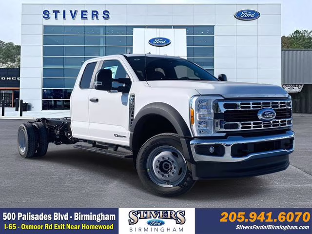 2026 Oxford White Ford Super Duty F-550 DRW XL 4X4 Chassis