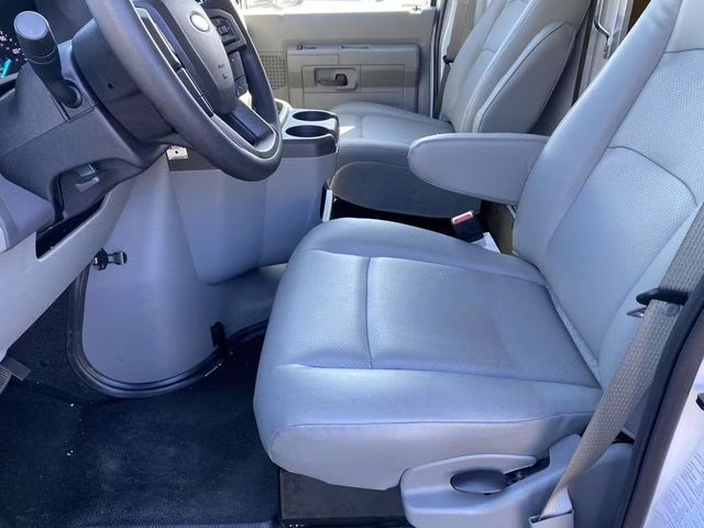 2025 Oxford White Ford E-350SD Base RWD Truck