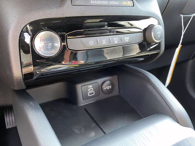 2025 Carbonized Gray Metallic Ford Escape Hybrid ST-Line FWD SUV