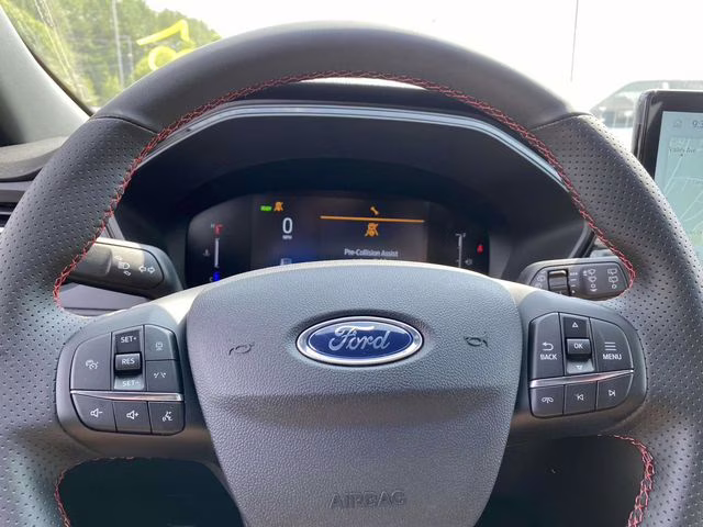 2025 Carbonized Gray Metallic Ford Escape Hybrid ST-Line FWD SUV