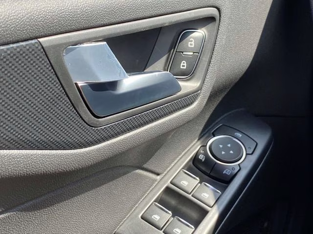 2025 Carbonized Gray Metallic Ford Escape Hybrid ST-Line FWD SUV