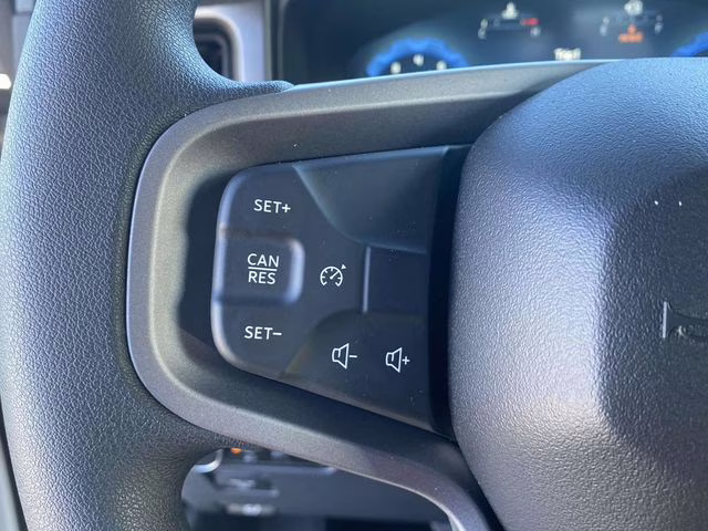 2025 Oxford White Ford Bronco Base 4X4 SUV