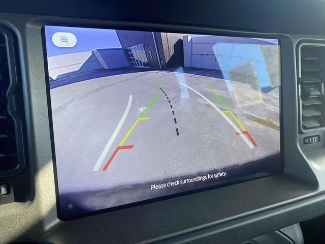 2025 Oxford White Ford Bronco Base 4X4 SUV