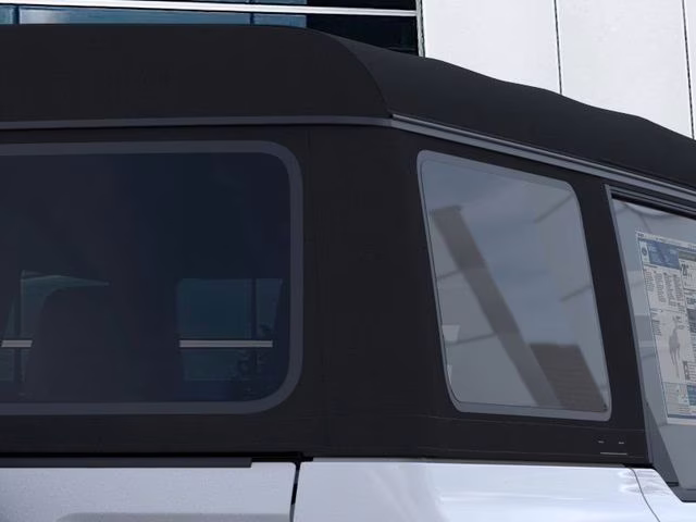 2025 Oxford White Ford Bronco Base 4X4 SUV