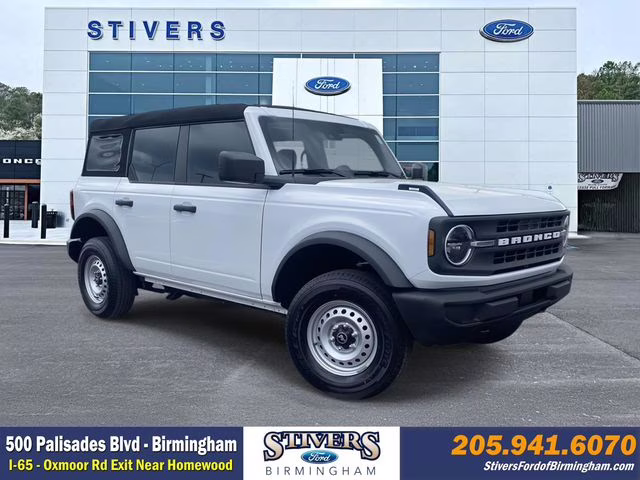 2025 Oxford White Ford Bronco Base 4X4 SUV