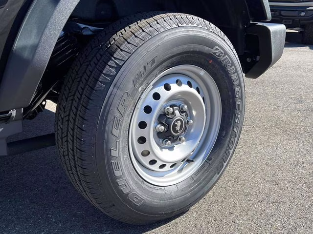 2025 Shadow Black Ford Bronco Base 4X4 SUV