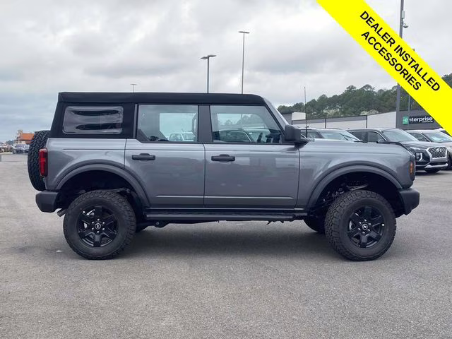 2025 Carbonized Gray Metallic Ford Bronco Base 4X4 SUV