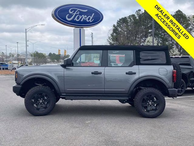 2025 Carbonized Gray Metallic Ford Bronco Base 4X4 SUV