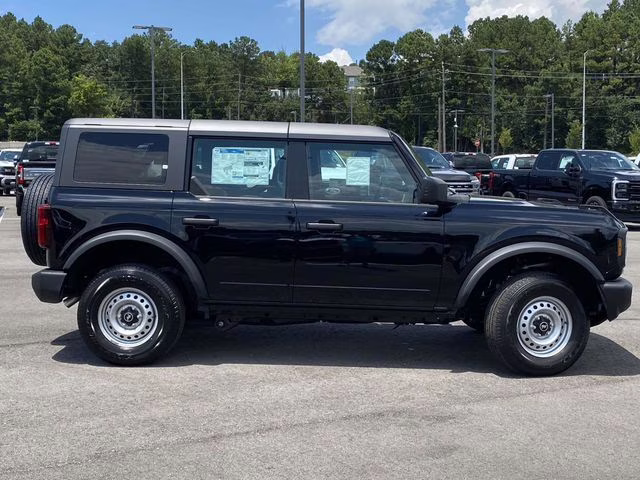 2025 Shadow Black Ford Bronco Base 4X4 SUV