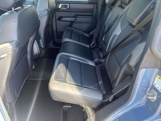 2025 Azure Gray Metallic Tri-Coat Ford Bronco Outer Banks 4X4 SUV