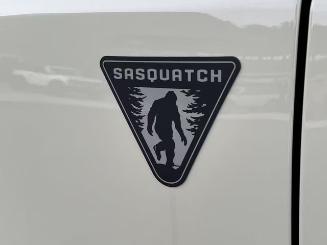 2025 Desert Sand Ford Bronco Base 4X4 SUV