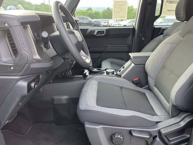 2025 Desert Sand Ford Bronco Base 4X4 SUV