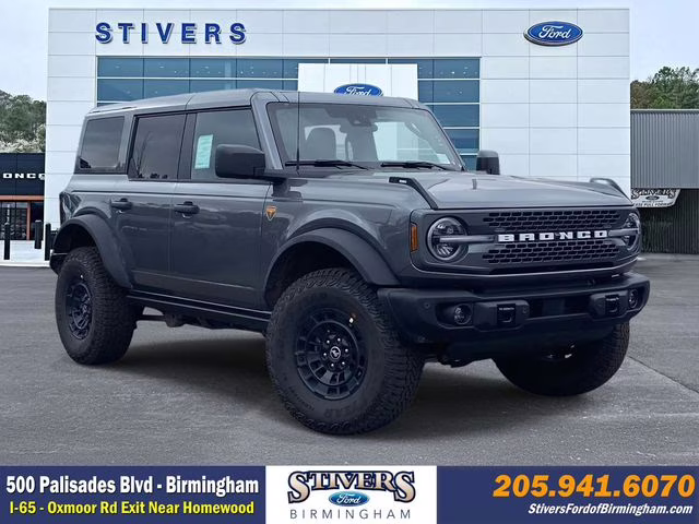 2026 Gray Metallic Ford Bronco Badlands 4X4 SUV