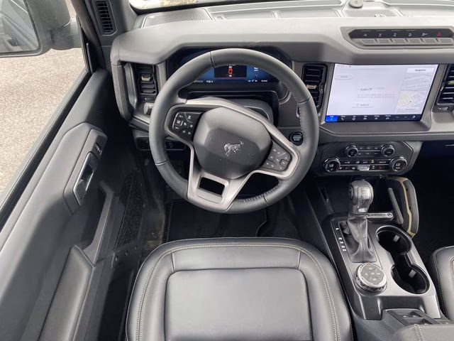 2026 Gray Metallic Ford Bronco Badlands 4X4 SUV