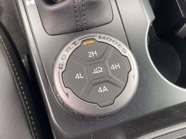 2026 Gray Metallic Ford Bronco Badlands 4X4 SUV