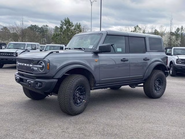 2026 Gray Metallic Ford Bronco Badlands 4X4 SUV