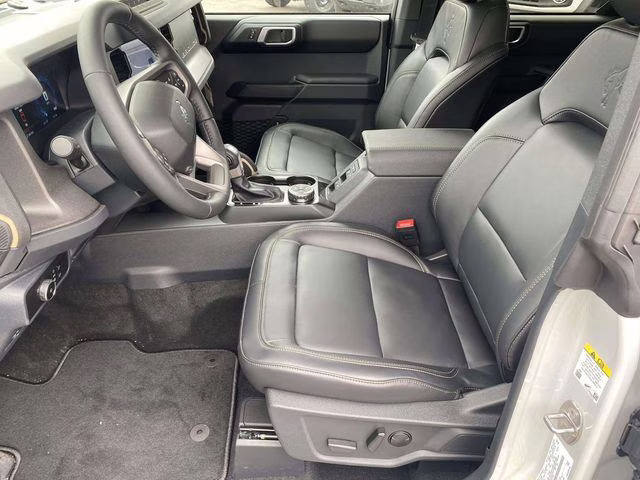 2026 Avalanche Ford Bronco Badlands 4X4 SUV