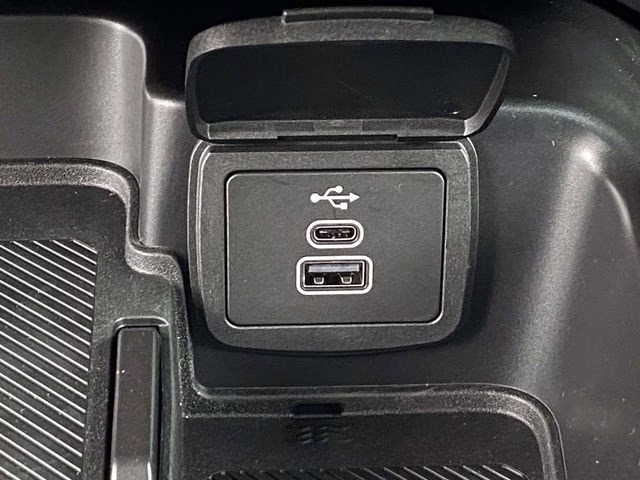 2026 Avalanche Ford Bronco Badlands 4X4 SUV