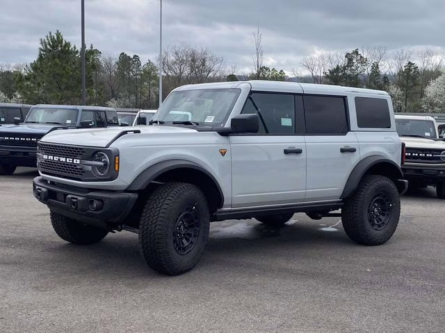 2026 Avalanche Ford Bronco Badlands 4X4 SUV