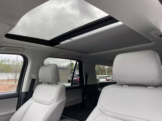 2025 Star White Metallic Tri-Coat Ford Expedition Max Active RWD SUV