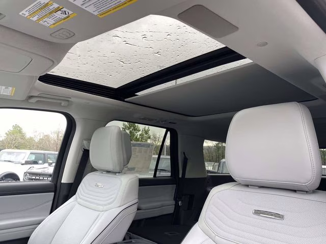 2026 White Metallic Ford Expedition Max Platinum 4X4 SUV