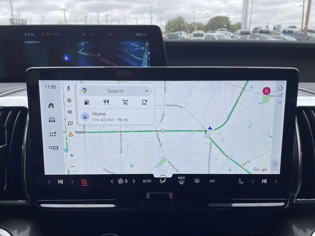 2026 Space Silver Metallic Ford Expedition Platinum 4X4 SUV