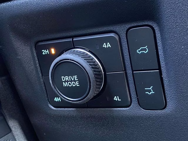 2025 Dark Matter Gray Metallic Ford Expedition Platinum 4X4 SUV